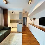 Cuban Vibes, Central Apartment In Bucharest, Romania