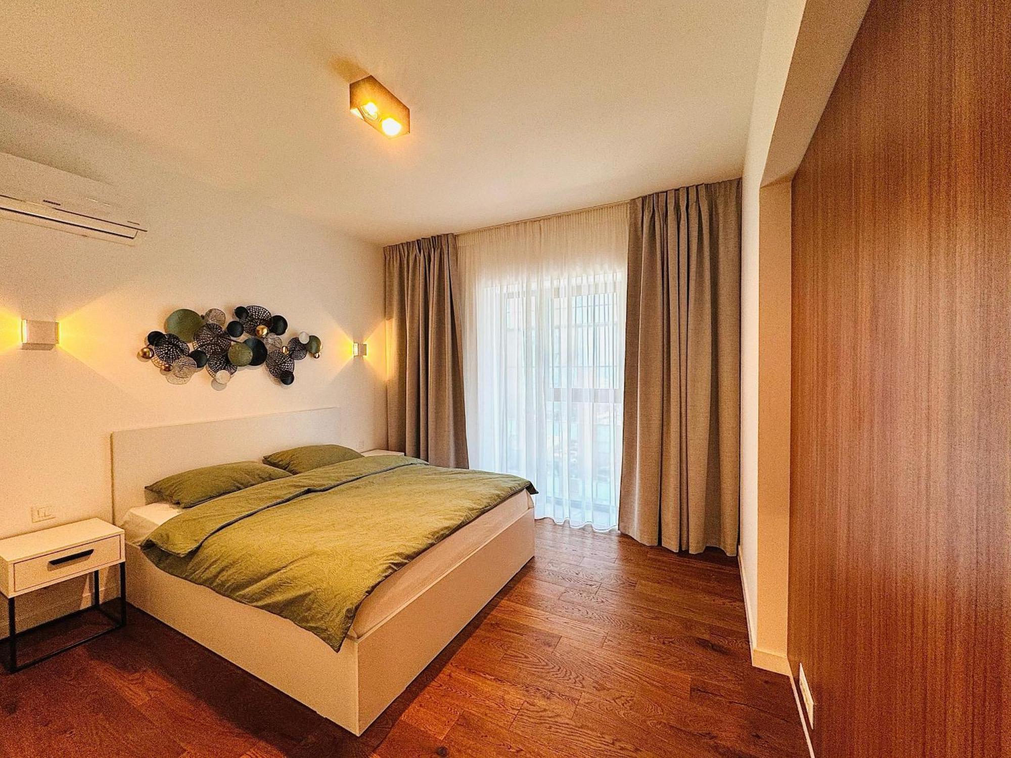 Cuban Vibes, In Bucharest, Romania Apartament